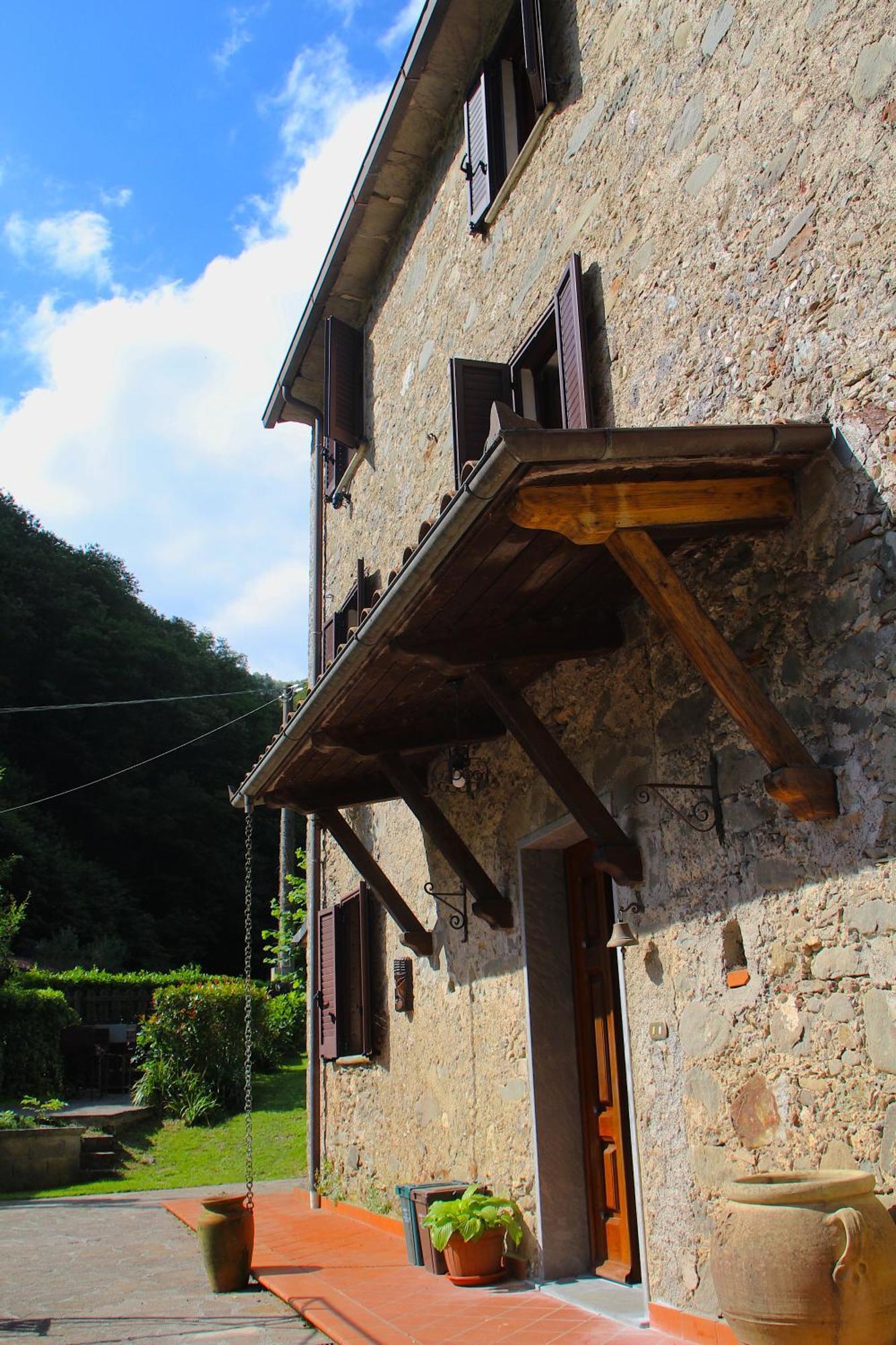 Casa Vacanze Il Boscaccio "Casa Massimo" Fornovolasco Buitenkant foto