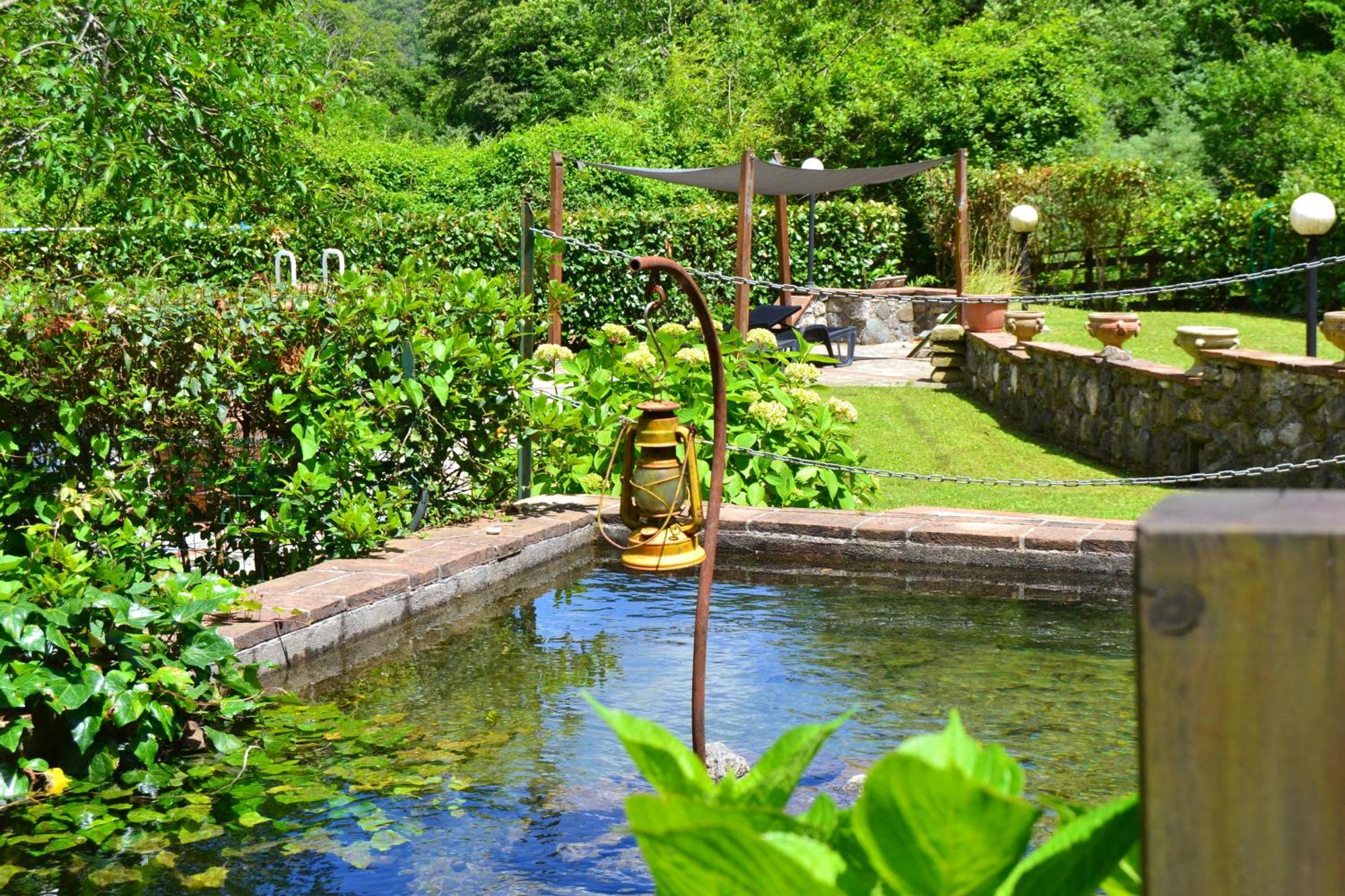 Casa Vacanze Il Boscaccio "Casa Massimo" Fornovolasco Buitenkant foto